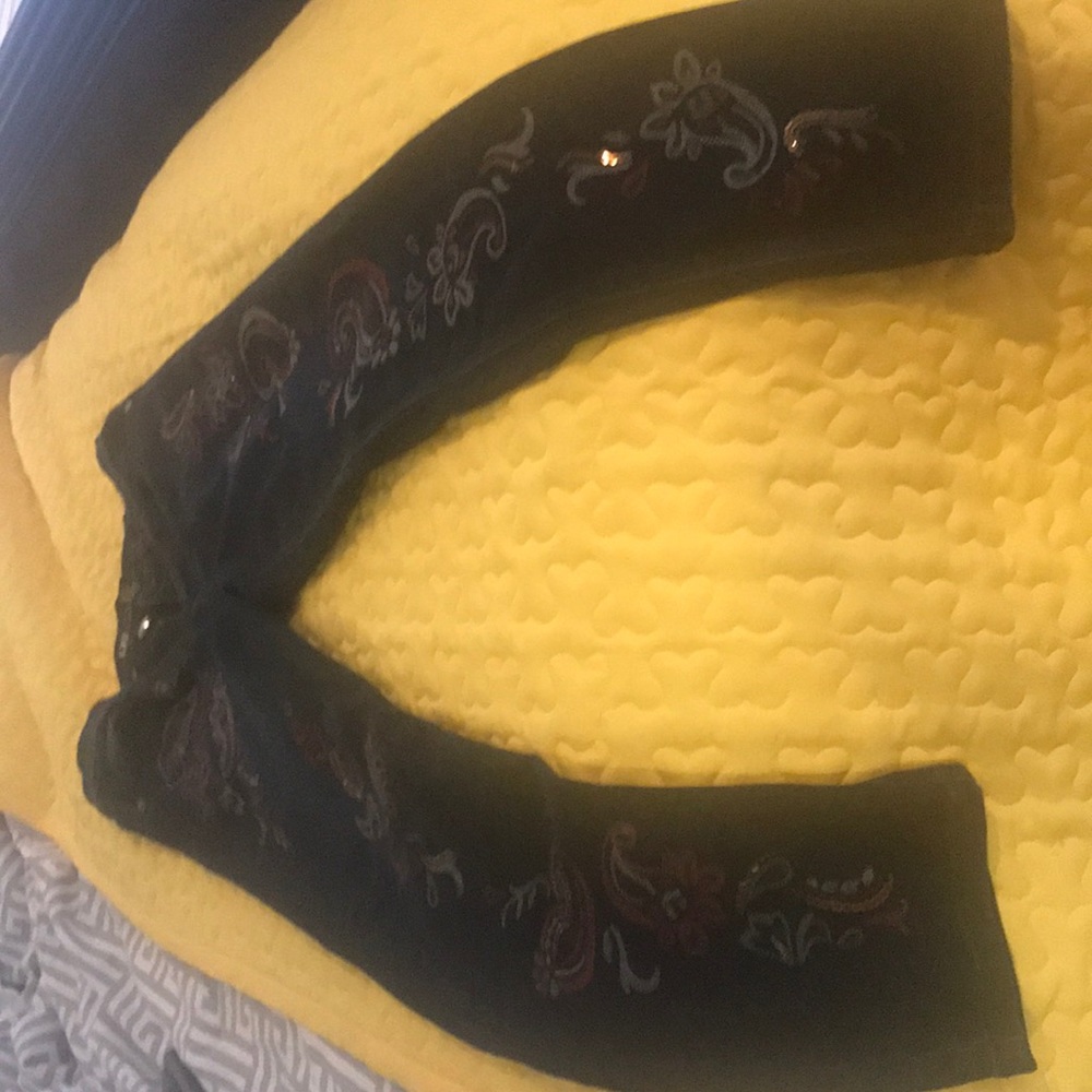 Jeans - Picture 2 of 3
